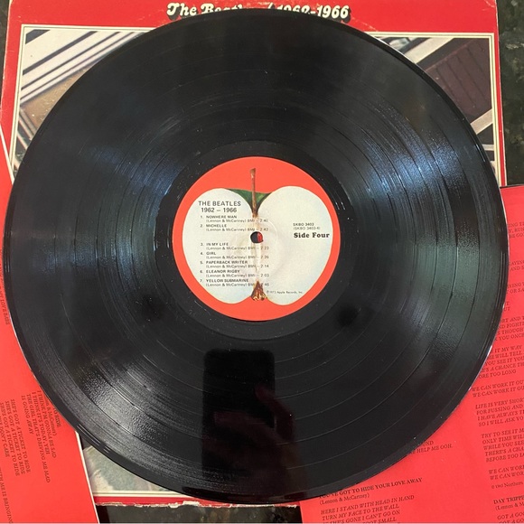 The Beatles / 1962~1966 Vinyl Records - Picture 13 of 13